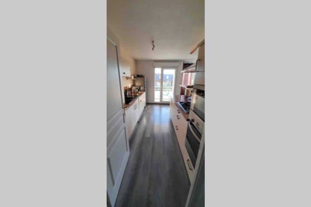 Tichnich Appartement - 2 Bedrooms - 1 Min Away From Train Station Annemasse Ngoại thất bức ảnh