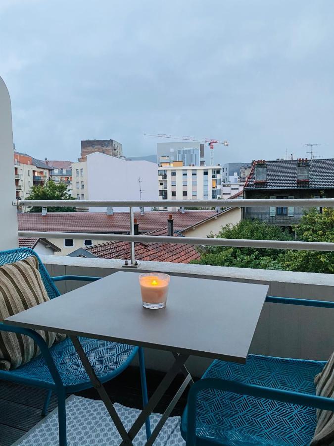 Tichnich Appartement - 2 Bedrooms - 1 Min Away From Train Station Annemasse Ngoại thất bức ảnh
