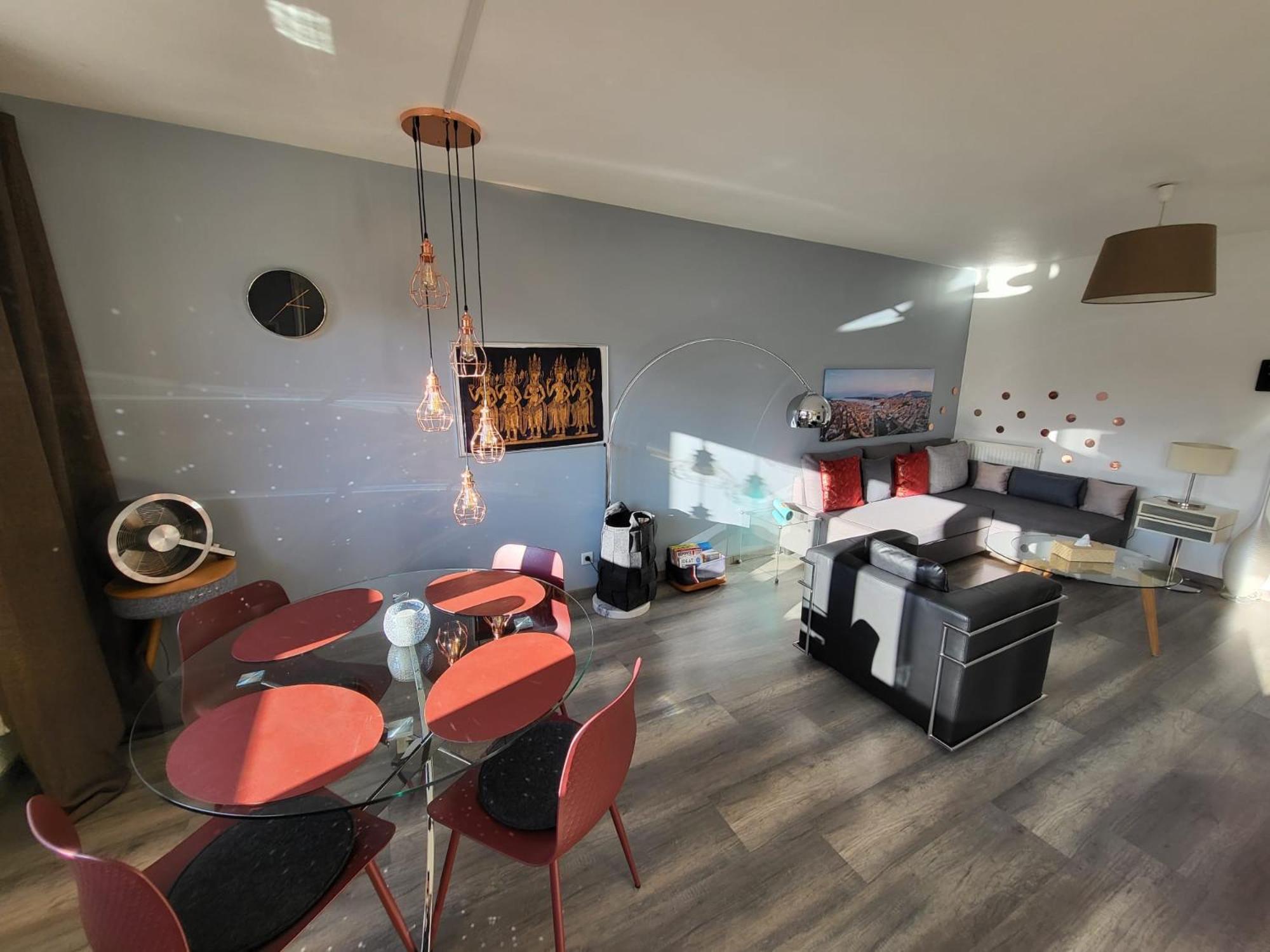 Tichnich Appartement - 2 Bedrooms - 1 Min Away From Train Station Annemasse Ngoại thất bức ảnh